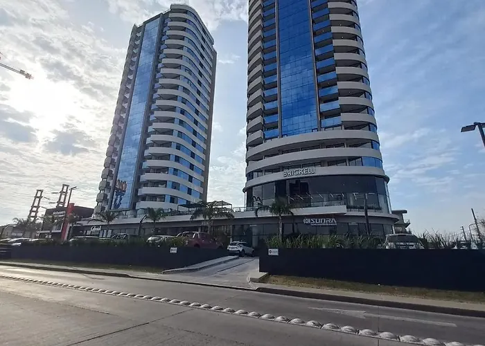 Torres Brickell Departamento -Malvan- 1A